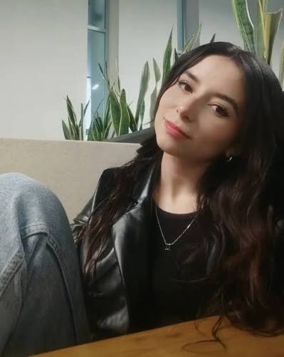 Julia K.&nbsp;